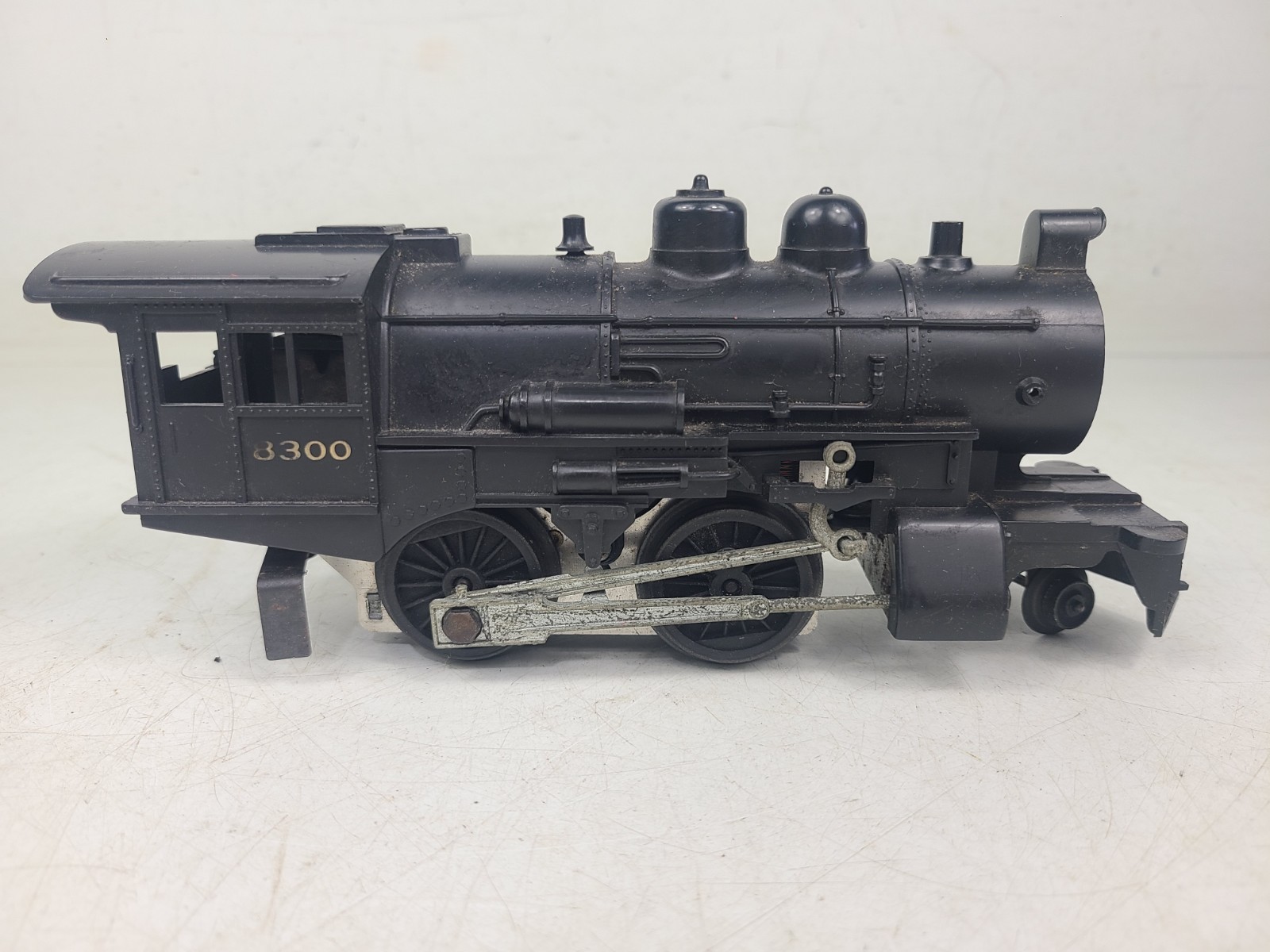 Vintage Lionel 8300 Steam Locomotive Train Engine