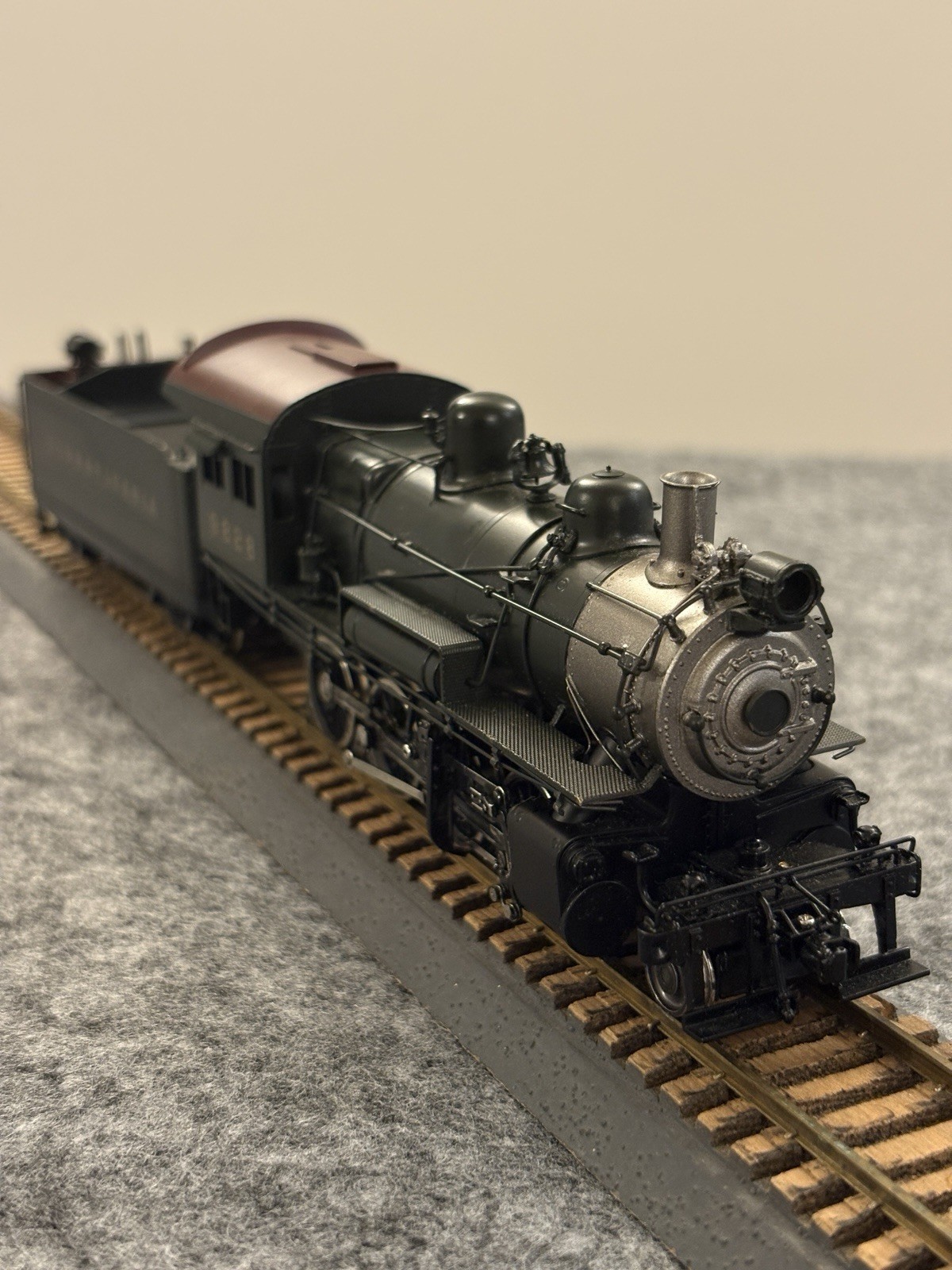 Sunset Models Prestige Series Brass PRR 2-8-0 H-6sa Loco 9828 Full Paint