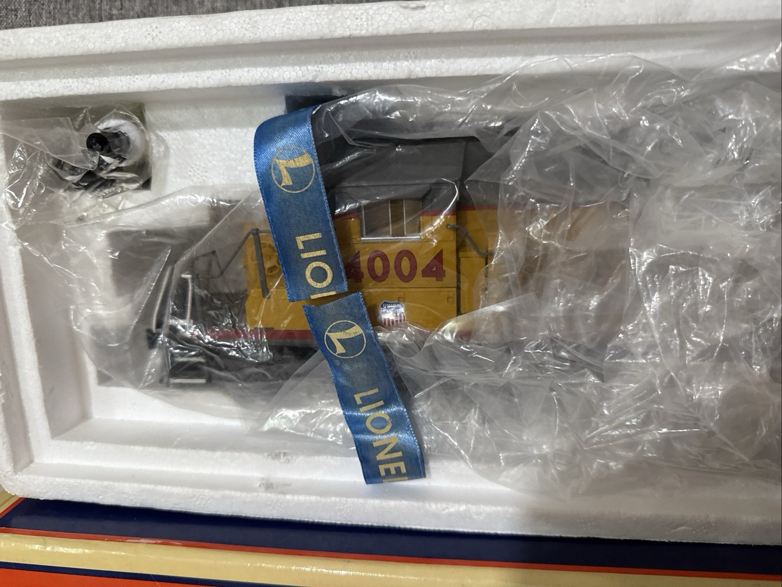 Lionel 6-28540 UP SD-40T-2 Diesel Locomotive Mint in Original Box 2003 New
