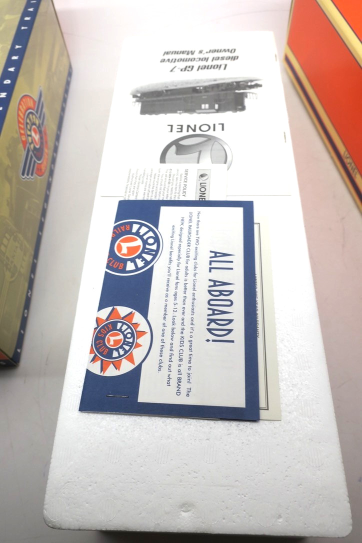 Lionel 6-18878 O Scale Alaska GP-7 Diesel Locomotive #1803 LN Mint In Box