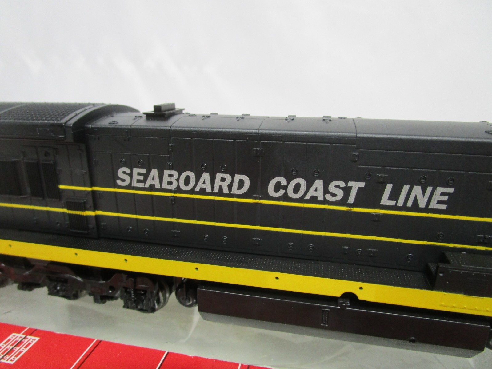Atlas HO Scale SCL Seaboard Coast Line GE U36C Diesel Locomotive #2130 DCC Ready