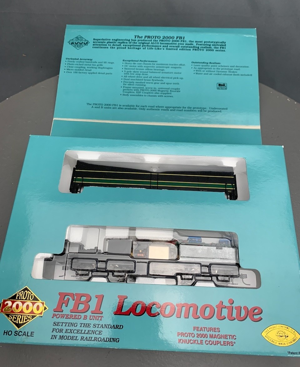 HO Proto2000 FB1 B Diesel Locomotive Reading Company #304B Powered NIB! HO8378