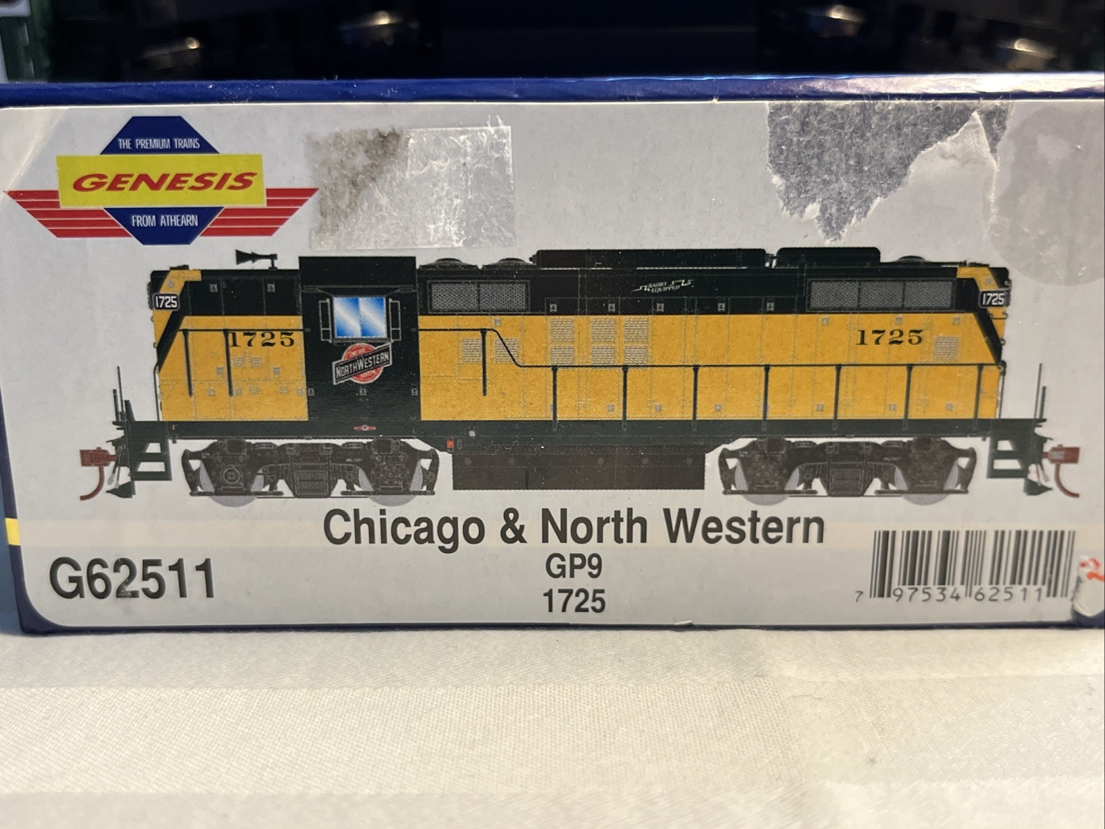 HO Scale Athearn Genesis CNW GP9 #1725 DCC READY TESTED
