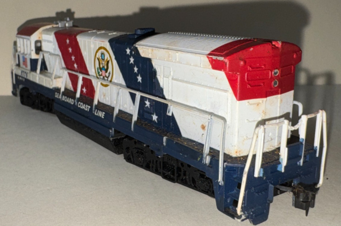 Vintage Bachmann Bicentennial Train Lot – SCL 1776 Locomotive, Caboose, Trailers