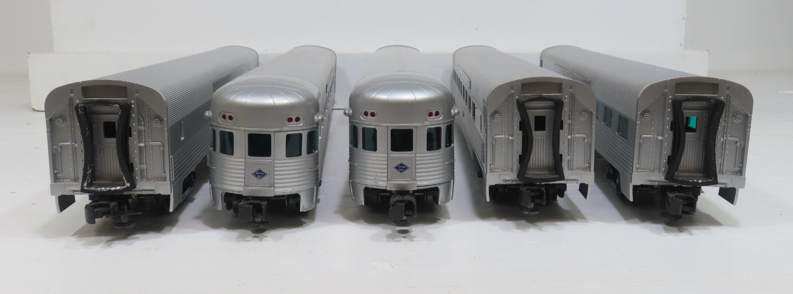 Weaver G1089-L Reading Crusader 4-6-2 Brass Pacific & G1229L 5 Car Pass LN