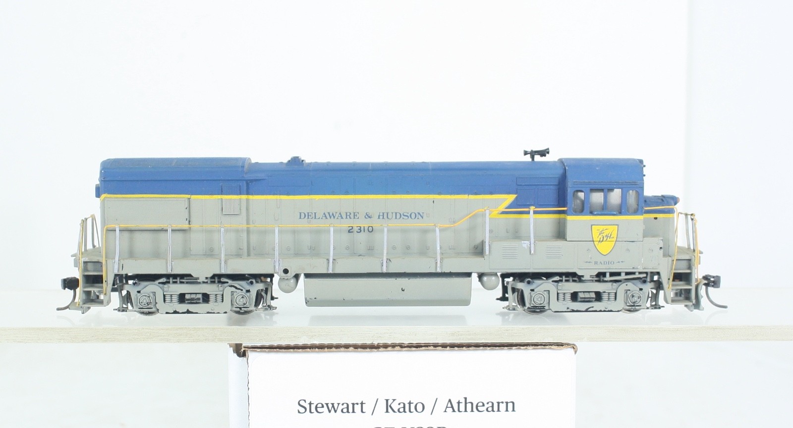 HO Scale Kato / Stewart Delaware & Hudson U23B Kitbashed Custom Diesel #2310