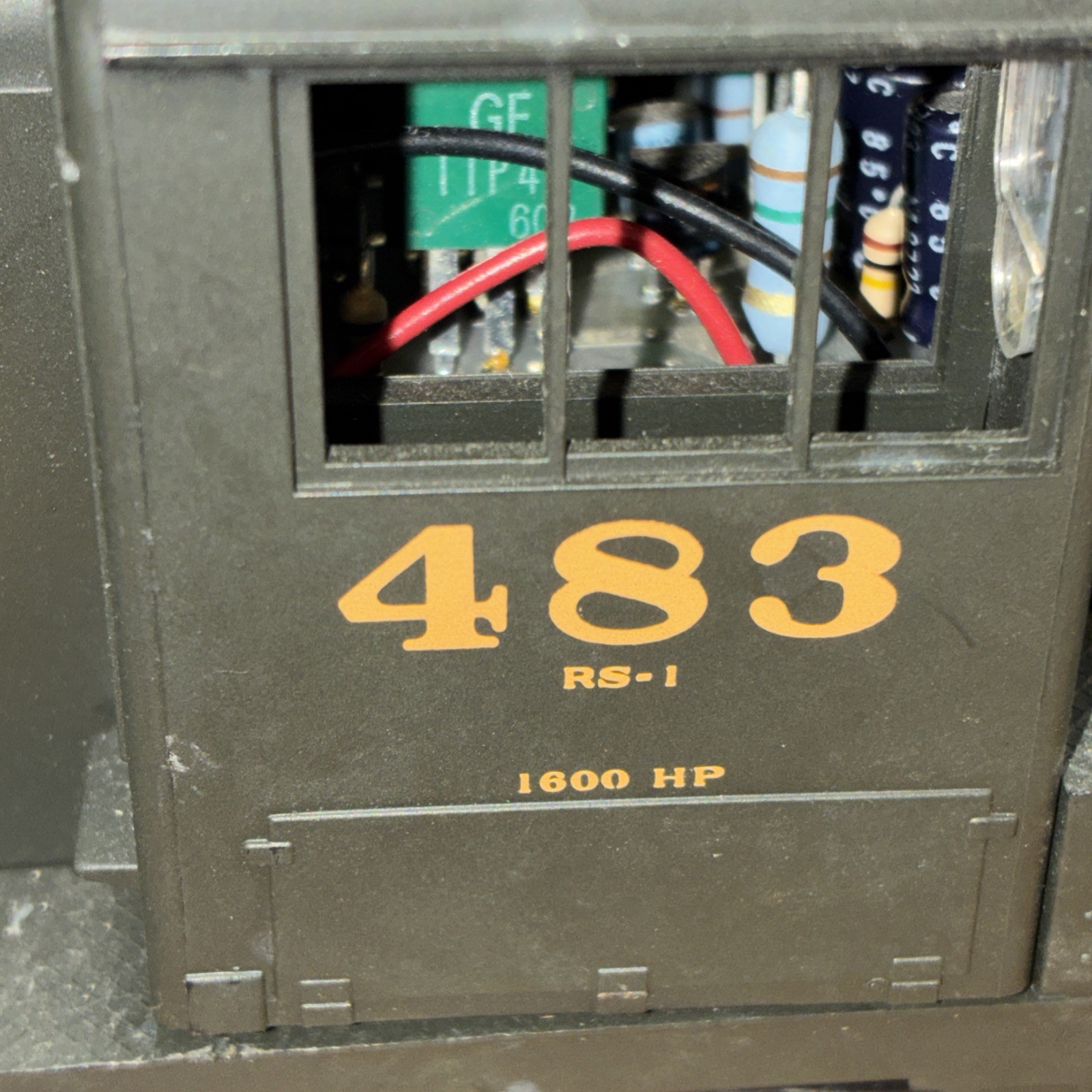 Alco RS-1, 1600 HP Train locomotive 483. Plastic Body Not Marked Alco