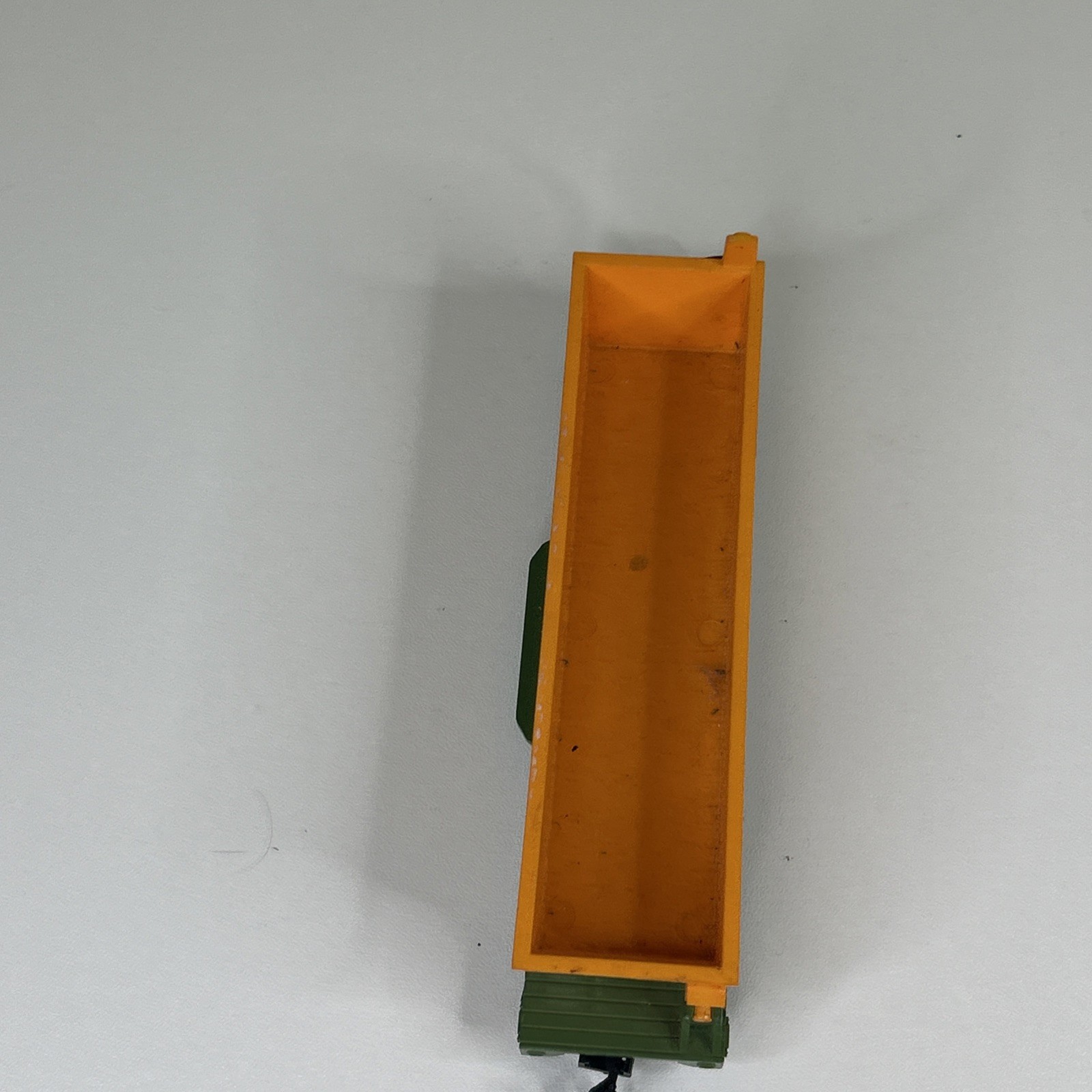 1979 HO Gauge Clementine Gold Mining Co. 40′ Dump Car No. 936-2 by TYCO