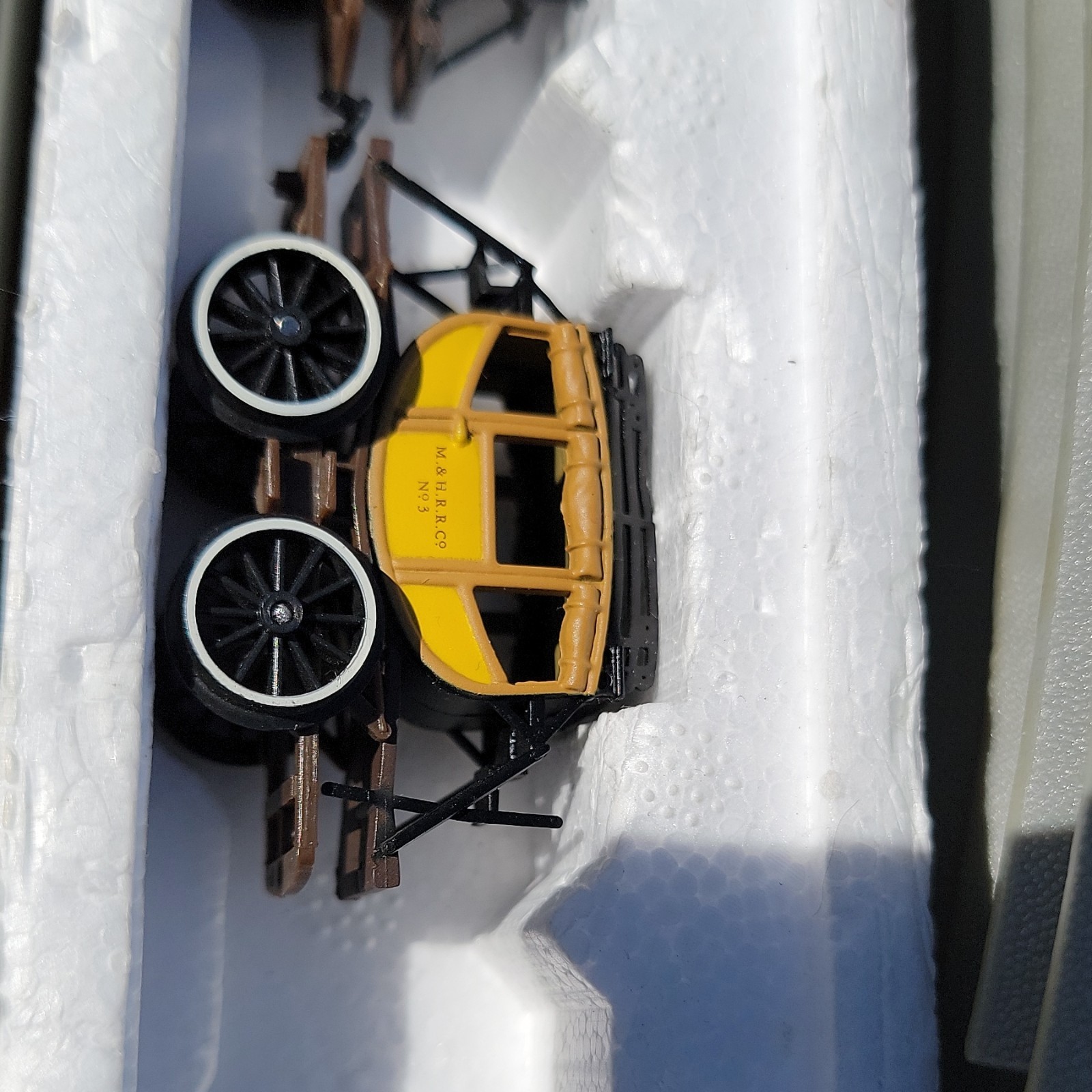 The DeWitt Cliton HO Scale Replica Of One Of America’s Earliest Trains Electric