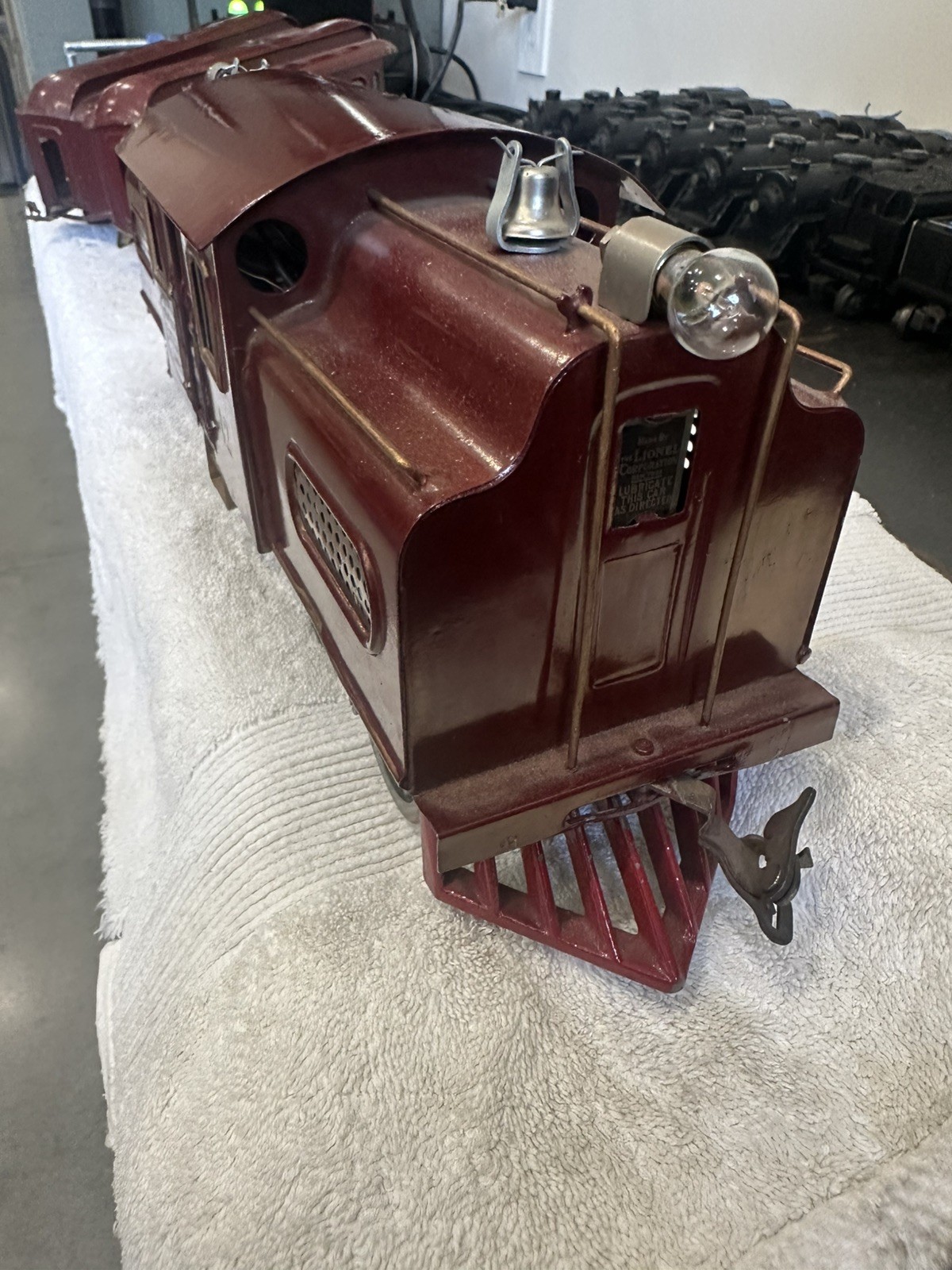 Prewar Lionel Standard Gauge No. 42 Electric Locomotive No. 35 & 36 Cars Runs