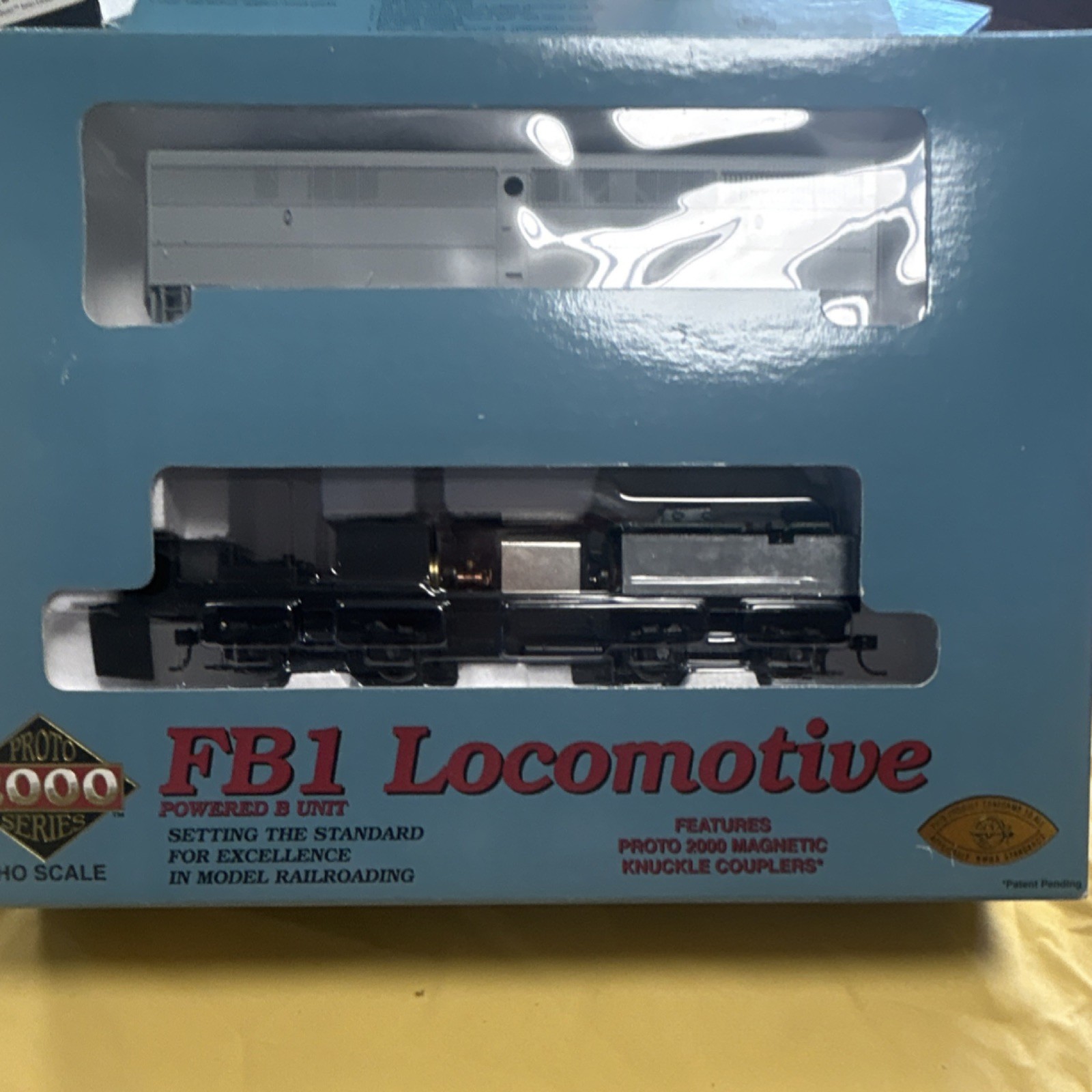 Life-Like Proto 2000 HO FB1 ALCO Locomotive Magnetic Knuckle Couplers Multicolor