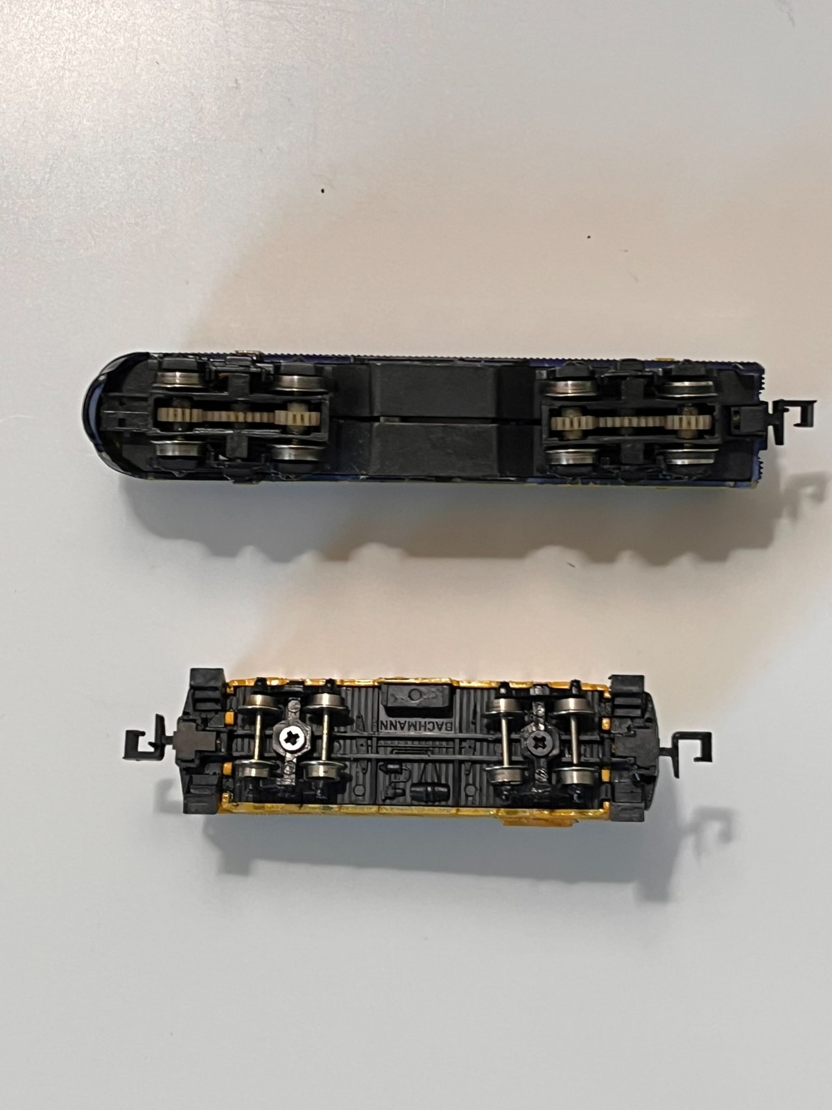 Bachmann N Scale EMD F9 Diesel Locomotive w/Caboose Chessie System #4656
