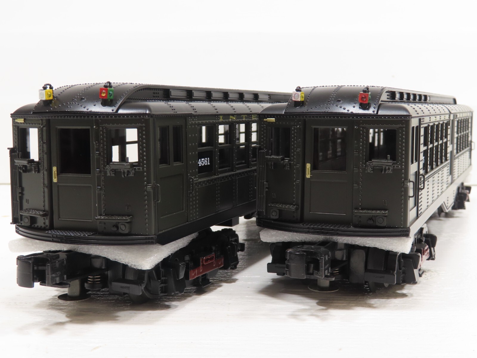 MTH 30-2757-3 Metropolitan 2 Car LO-V Add On Non Powered NIB
