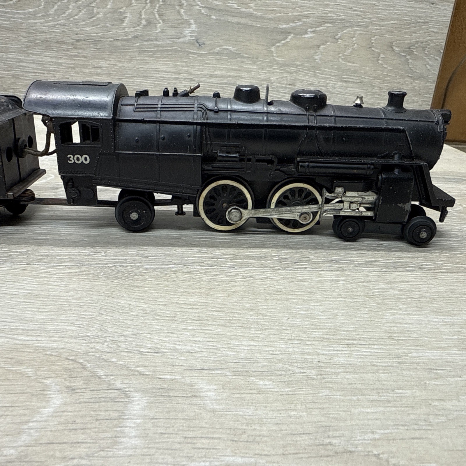 AmericanFlyer Steam Locomotive 300 Reading Lines Tender – Untested