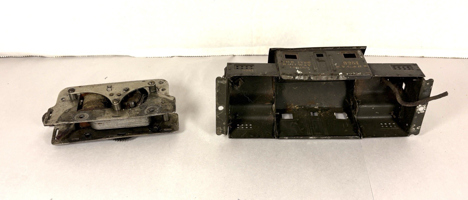 Ives Prewar O Gauge 3251 Shell And Motor.