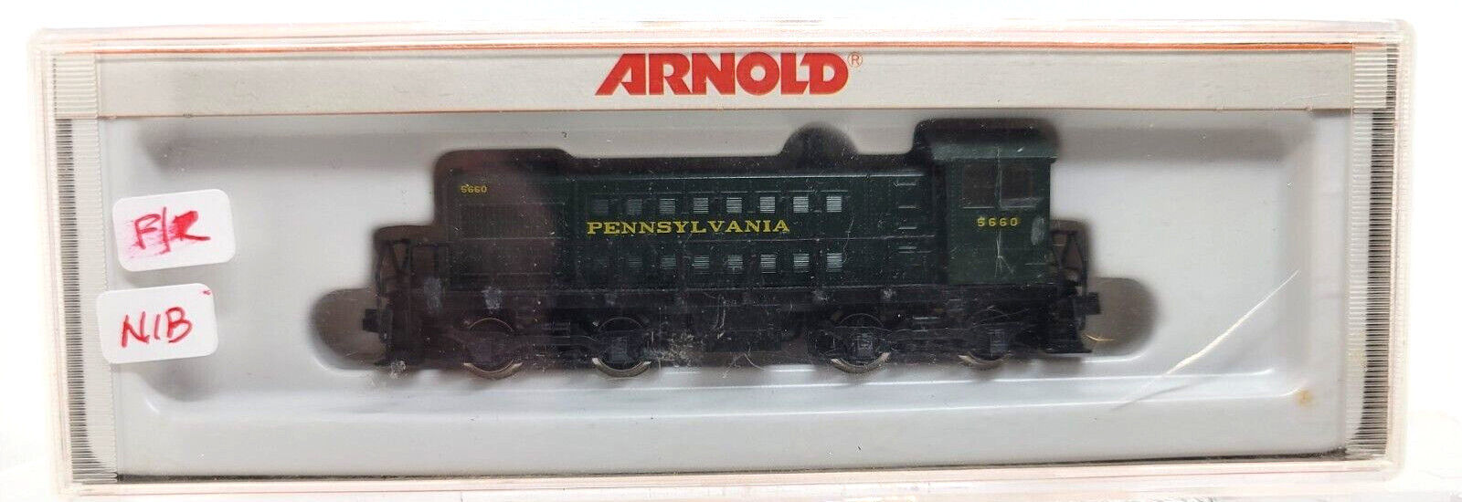 N 9mm Arnold 5024 Alco S-2 Diesel loco Pennsylvania #5660(Tested) knuc cplrs NIB