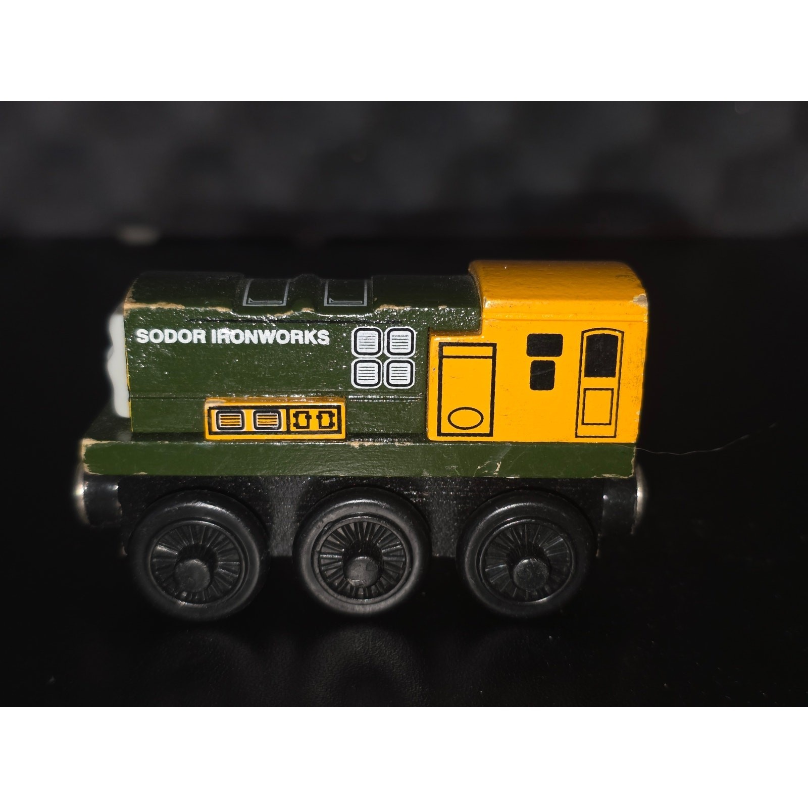 Thomas Friends Wooden Railway Iron Bert Sodor Ironworks Diesel Engine Green