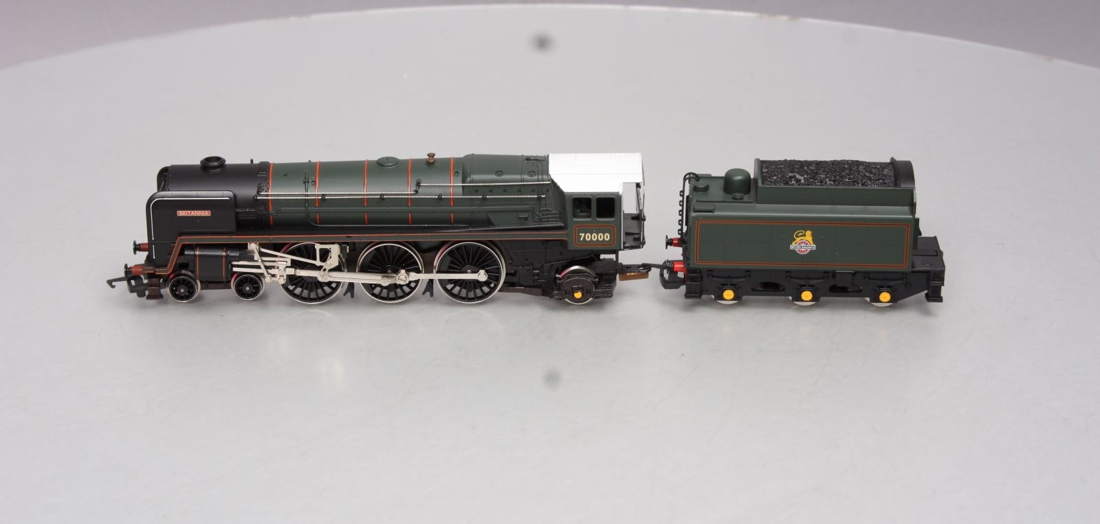 Hornby R507 OO Scale BR Britannia Class 4-6-2 Pacific Steam Locomotive #70000 LN