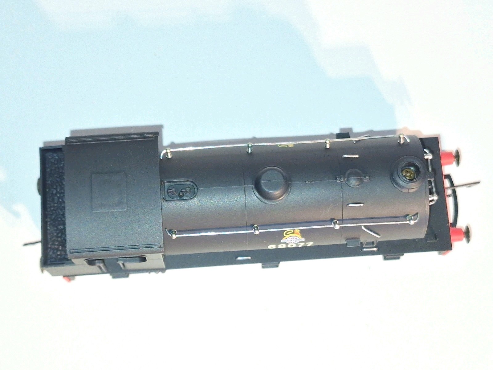 Dapol D350 BR Tank Loco 68077. New Old Stock. Mint Cond.2 Rail DC Boxed.OO Scale