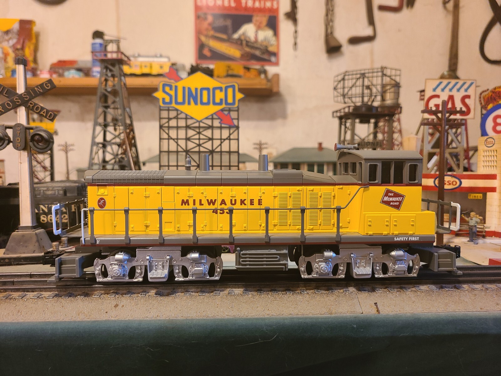 K-LINE-LIONEL MILWAUKEE ROAD MP-15 Diesel Loco in Box Serviced & Ready To Work