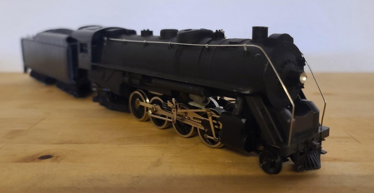 TYCO – HO Scale #7709 Mikado 2-8-2 Steam Locomotive kit Undecorated assembled