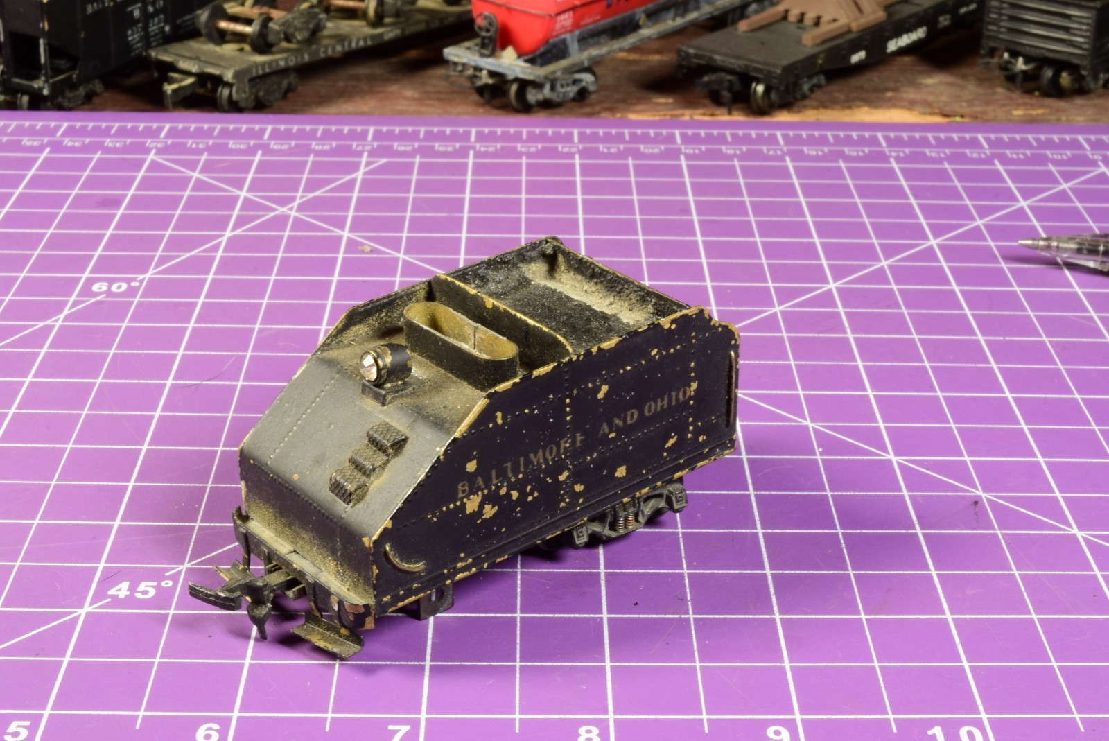 brass 3.9 oz slope tender, faux crystal light, having a truck issue B&O