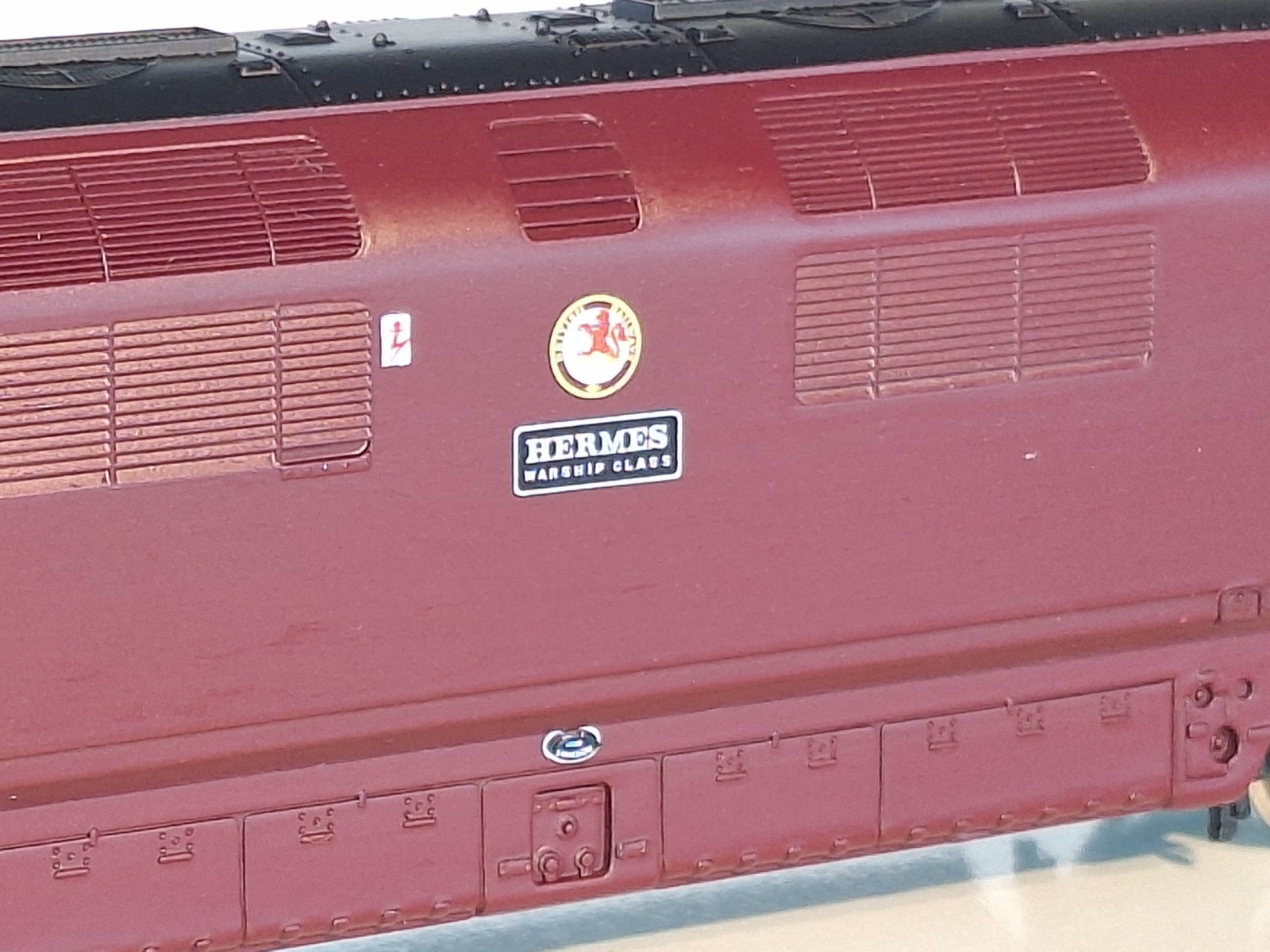 Mainline 37073 BR Diesel Loco. New Old Stock. Mint Cond.2 Rail DC Boxed.OO Scale