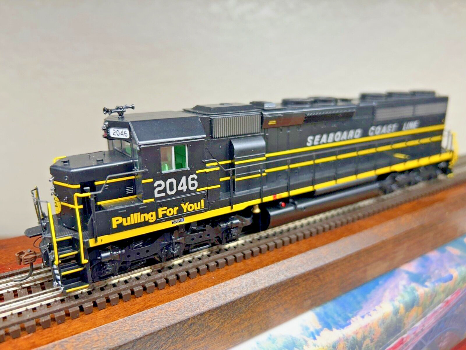 SEABOARD COAST LINE SD45-2 LOCO- DCC/SOUND – HO Scale -“GENESIS” NEW RTR OOP