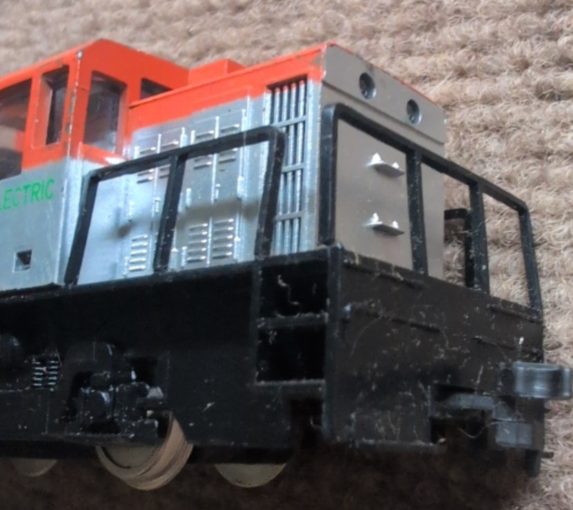 Mehano HO scale switcher 500 General Electric Engine train Loco Lionel track