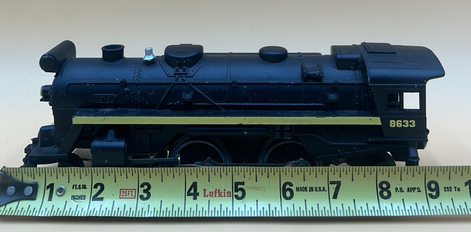Lionel Toy Trains 8633 Black Steam Locomotive Untested