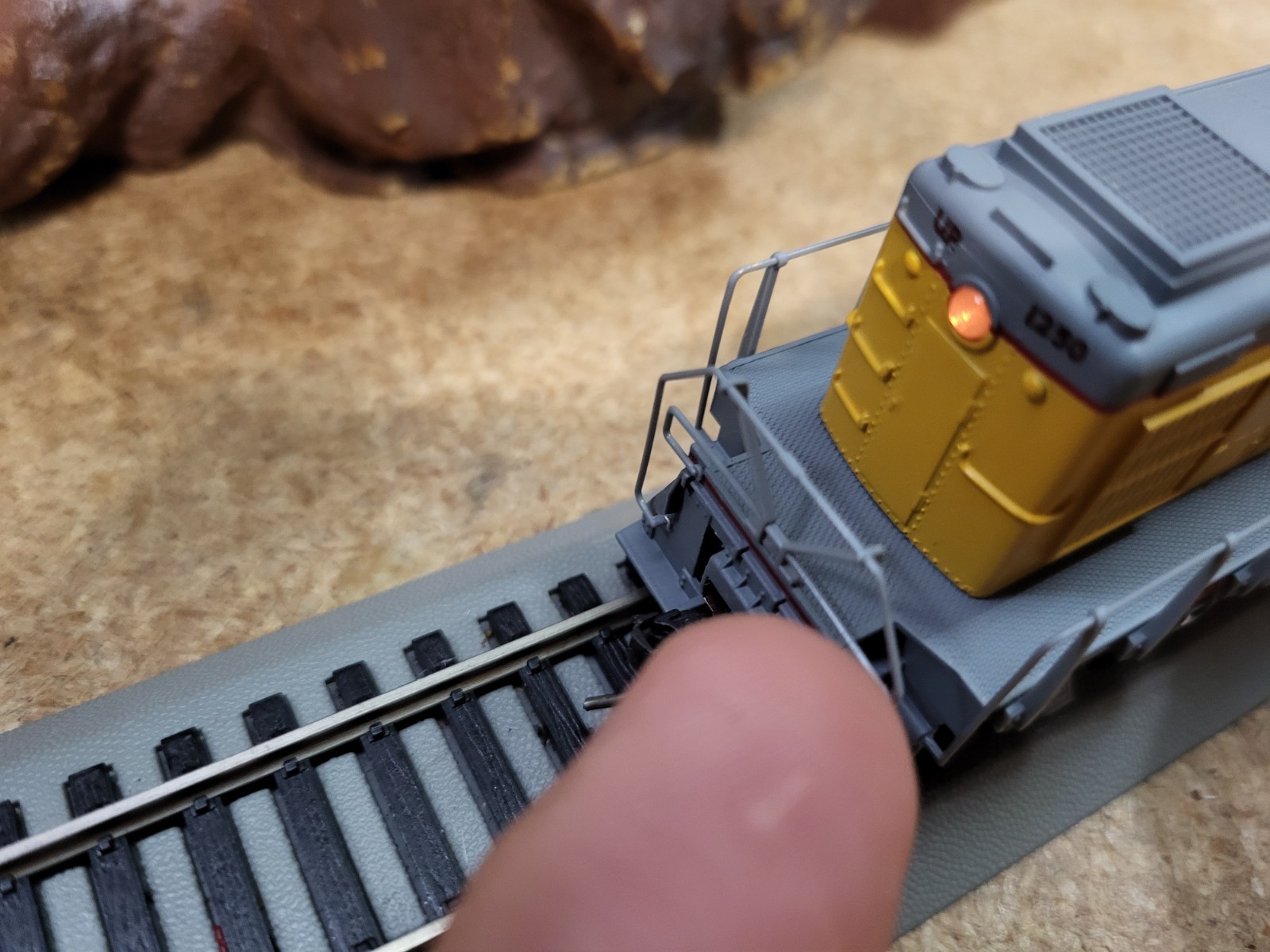 Atlas 8828 HO Scale ALCO S-3 Switcher Union Pacific #1250, $7/$3/$15 Ship