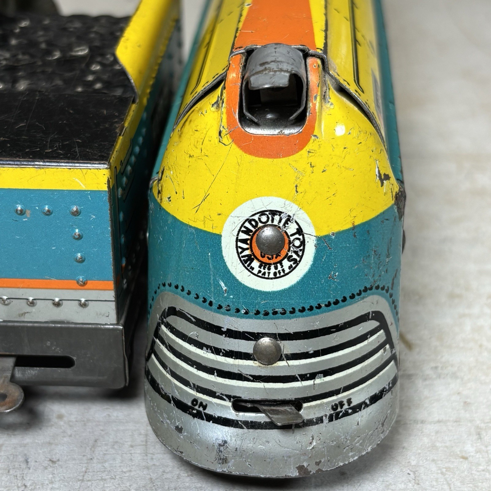 Hafner Prewar O Gauge Tin Litho Wind-Up Train Set Loco Caboose Tender Hopper 4Pc