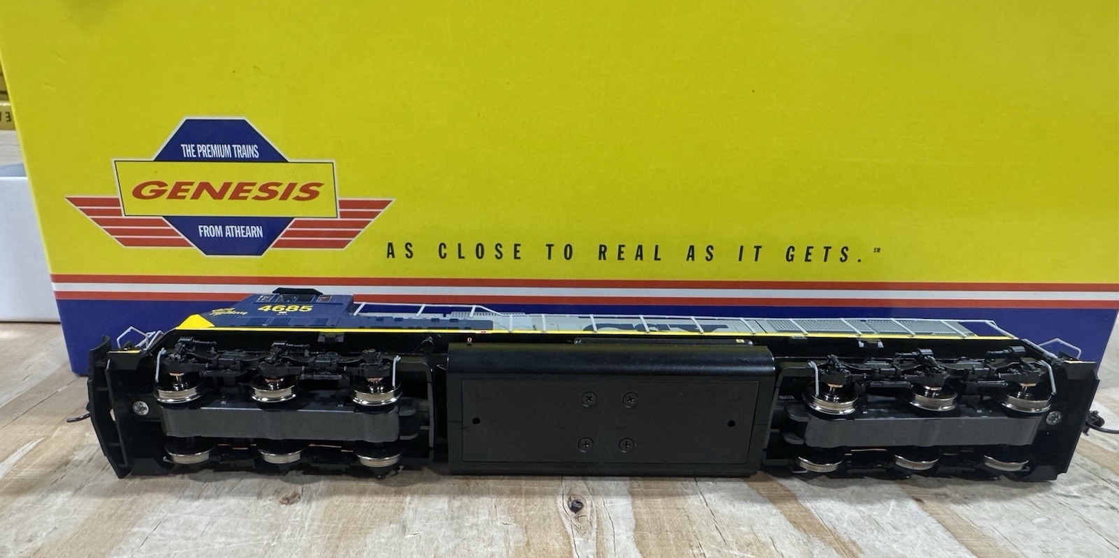 Athearn Genesis G6159 HO SD70M CSX Rd #4685 W/engine Crew Read
