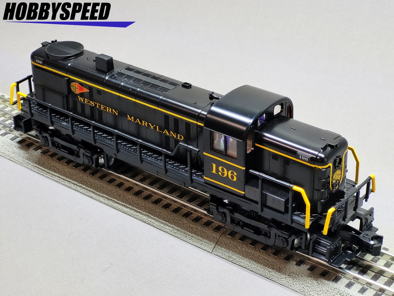 LIONEL WESTERN MARYLAND LIONCHIEF RS-3 #196 DIESEL ENGINE O GAUGE 2545080 NEW
