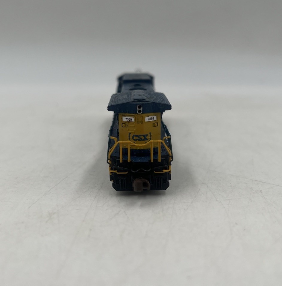 Bachmann 67353 N CSX Dash 8-40CW Diesel Locomotive with Sound and DCC #7369 no b