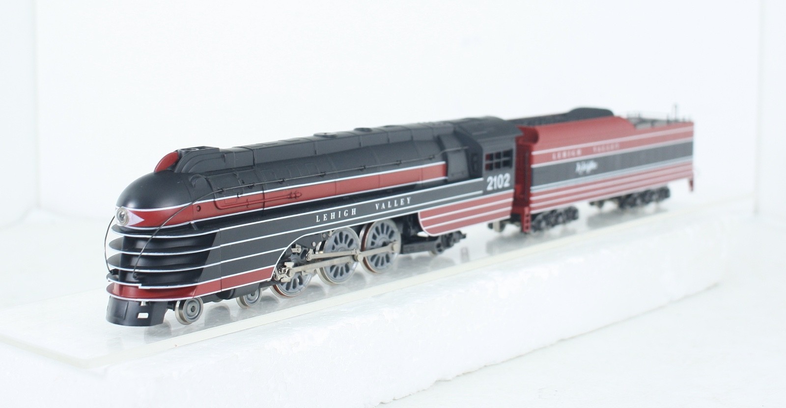 HO Scale Rivarossi 1579 Lehigh Valley 4-6-2 Streamlined Pacific John Wilkes
