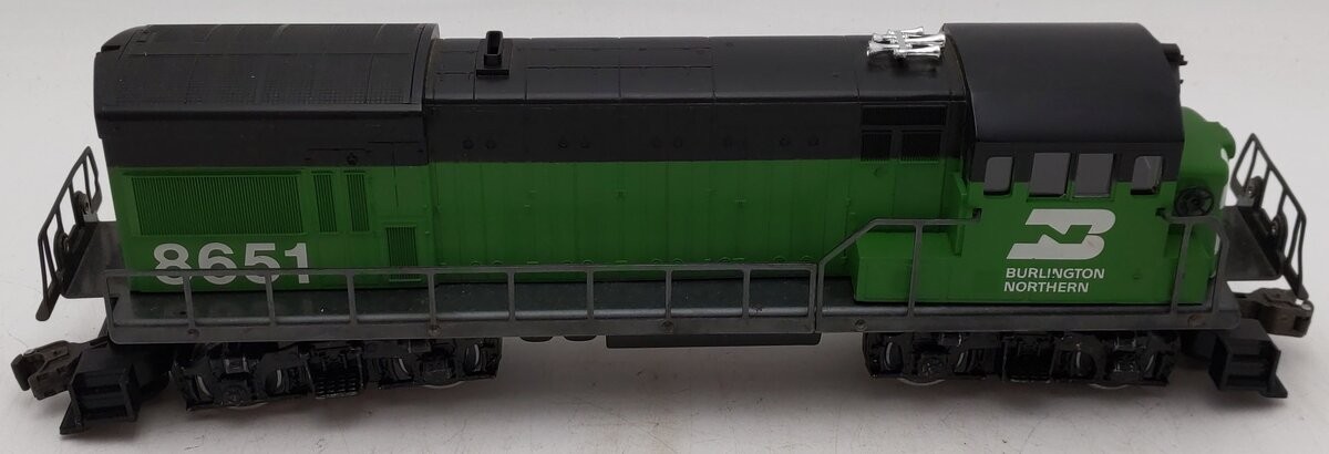 Lionel 6-8651 O Burlington Northern U36B Dummy Diesel Locomotive/Box