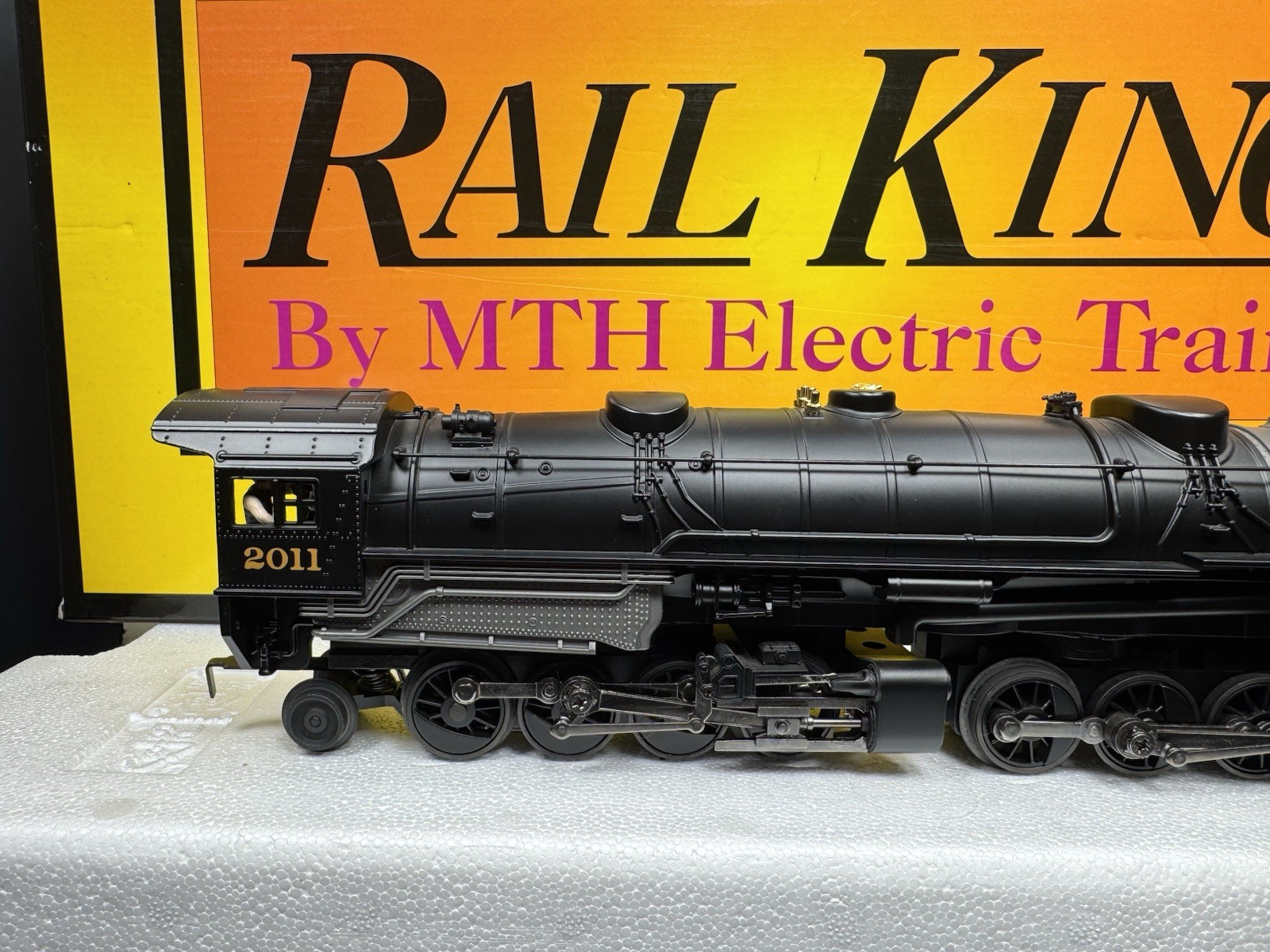 MTH RailKing 30-1307-1 Norfolk & Western 2-8-8-2 steam loco #2011 PS2 BCR LNIB