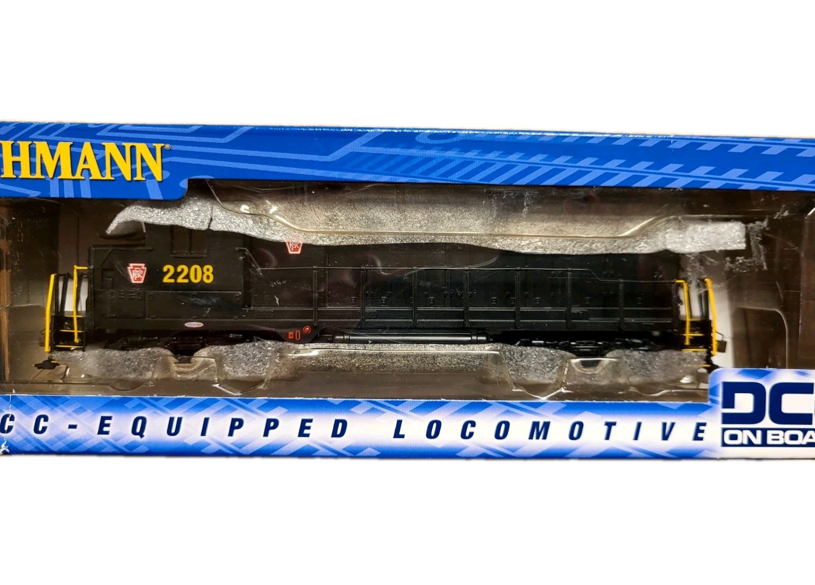 Bachmann No. 60808 HO GP-30 Diesel Locomotive Pennsylvania #2208 DCC Equipped