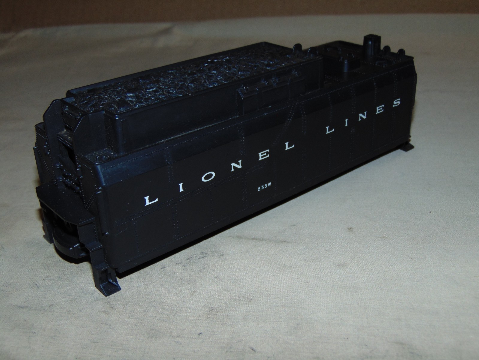 LIONEL 6026 233W ORIGINAL LIONEL LINES TENDER SHELL ONLY WITH 4 STEPS T4
