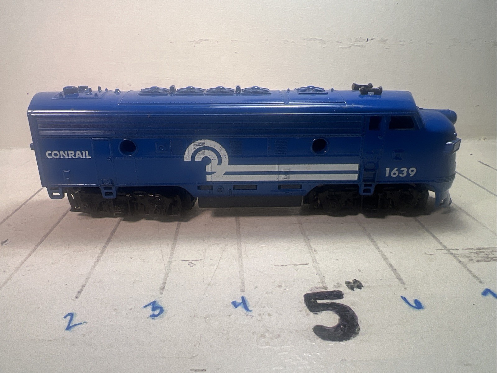 HO Scale Conrail 1639 F7 Diesel Locomotive Life-Like Tested Runs