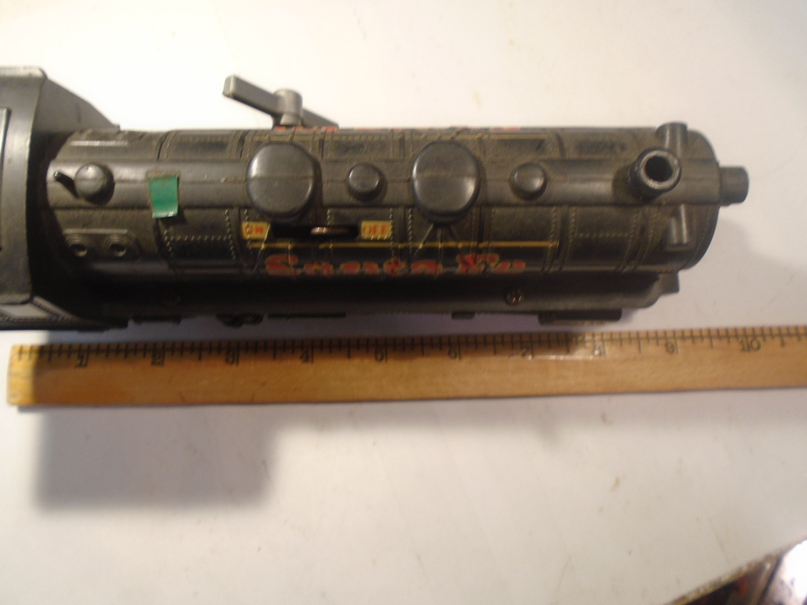 DURHAM INDUSTRIES 027 SCALE WINDUP PLASTIC SANTA FE STEAM LOCO No 8803 5-101-5
