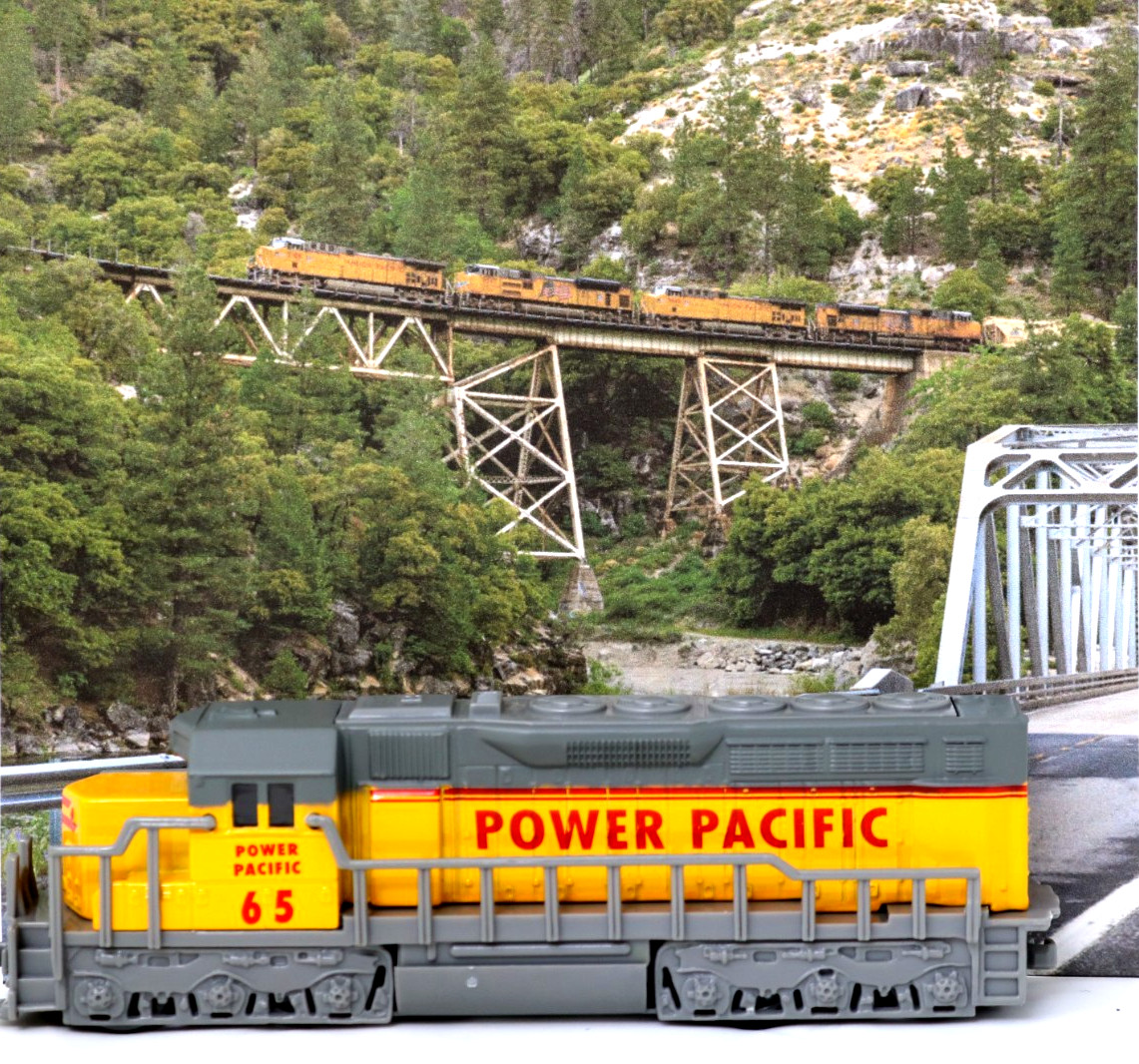 Freight Locomotive Pull Back Power Yellow & Grey 65 Power Pacific 7″ 4+ Diecast