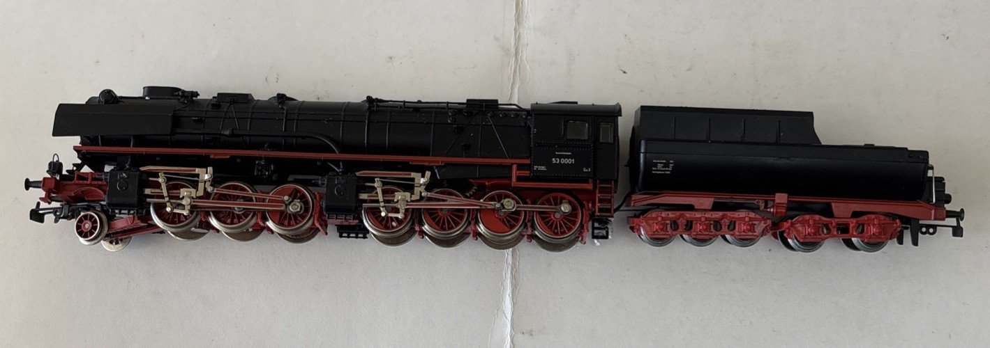 Marklin Hamo HO Scale BR-1 Steam Locomotive #8302 Road Number 53 0001