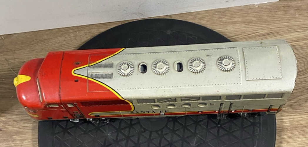 Marx 21 Santa Fe Diesel Engine Tin Dummy