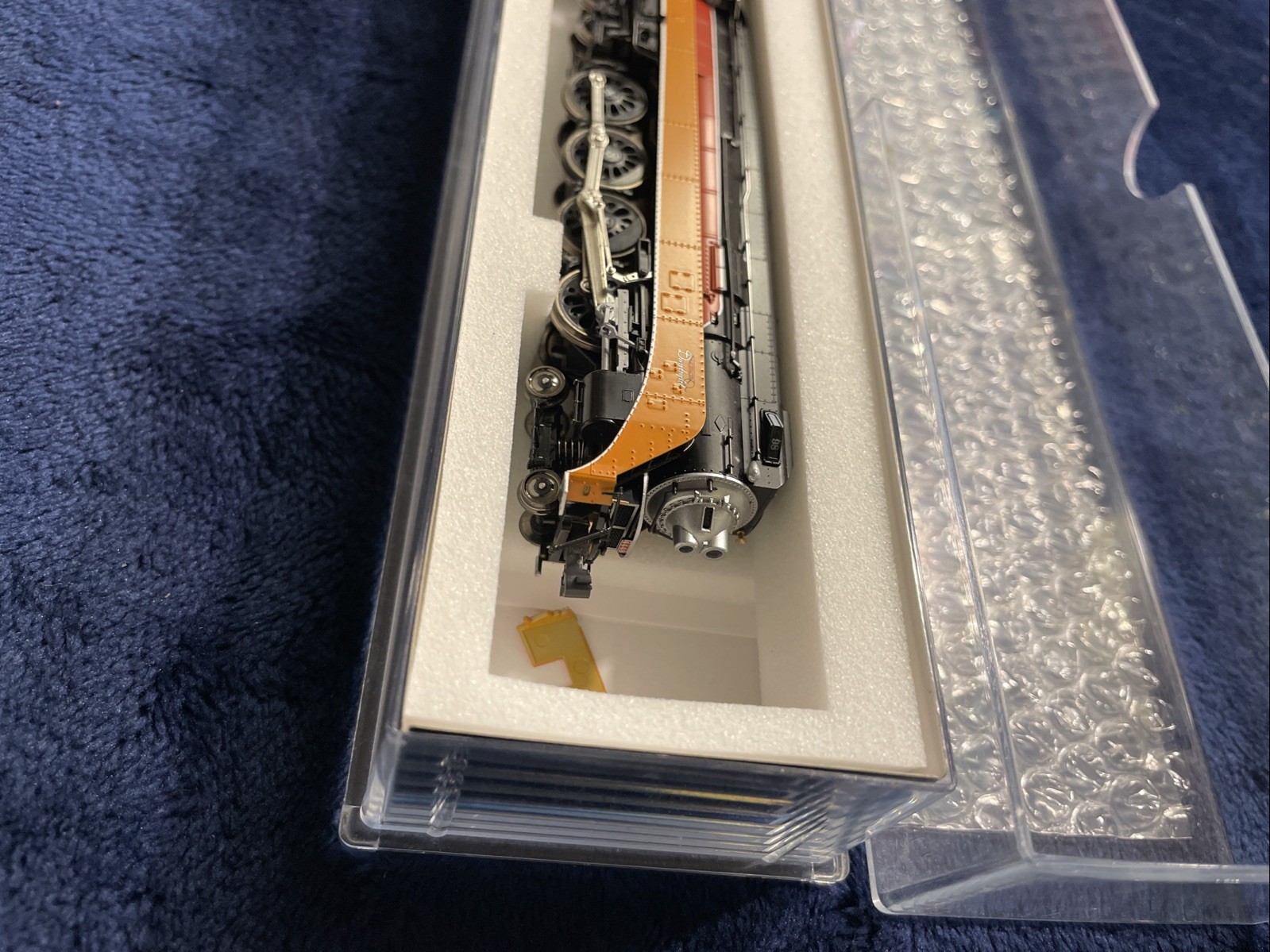 KATO N-Scale 126-0305 GS-4 SOUTHERN PACIFIC SP Lines #4449 Locomotive