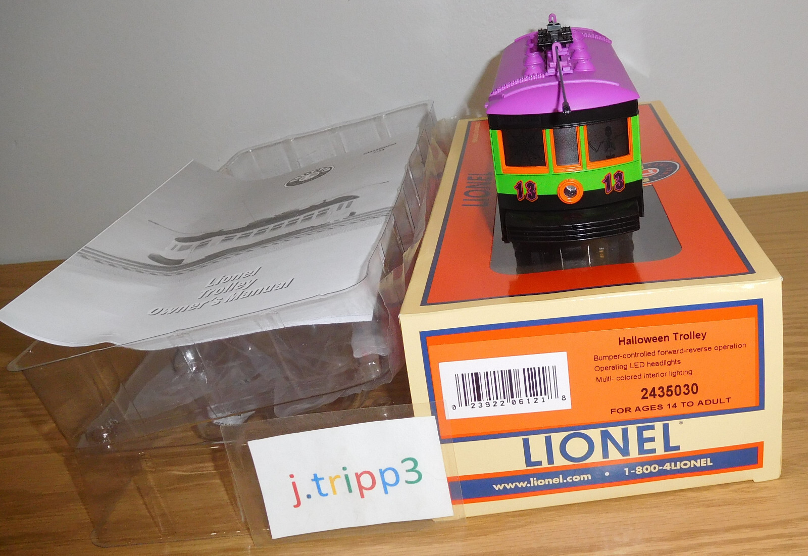 Lionel 2435030 Halloween Trolley Car O Gauge Train Motorized Underside Lighting