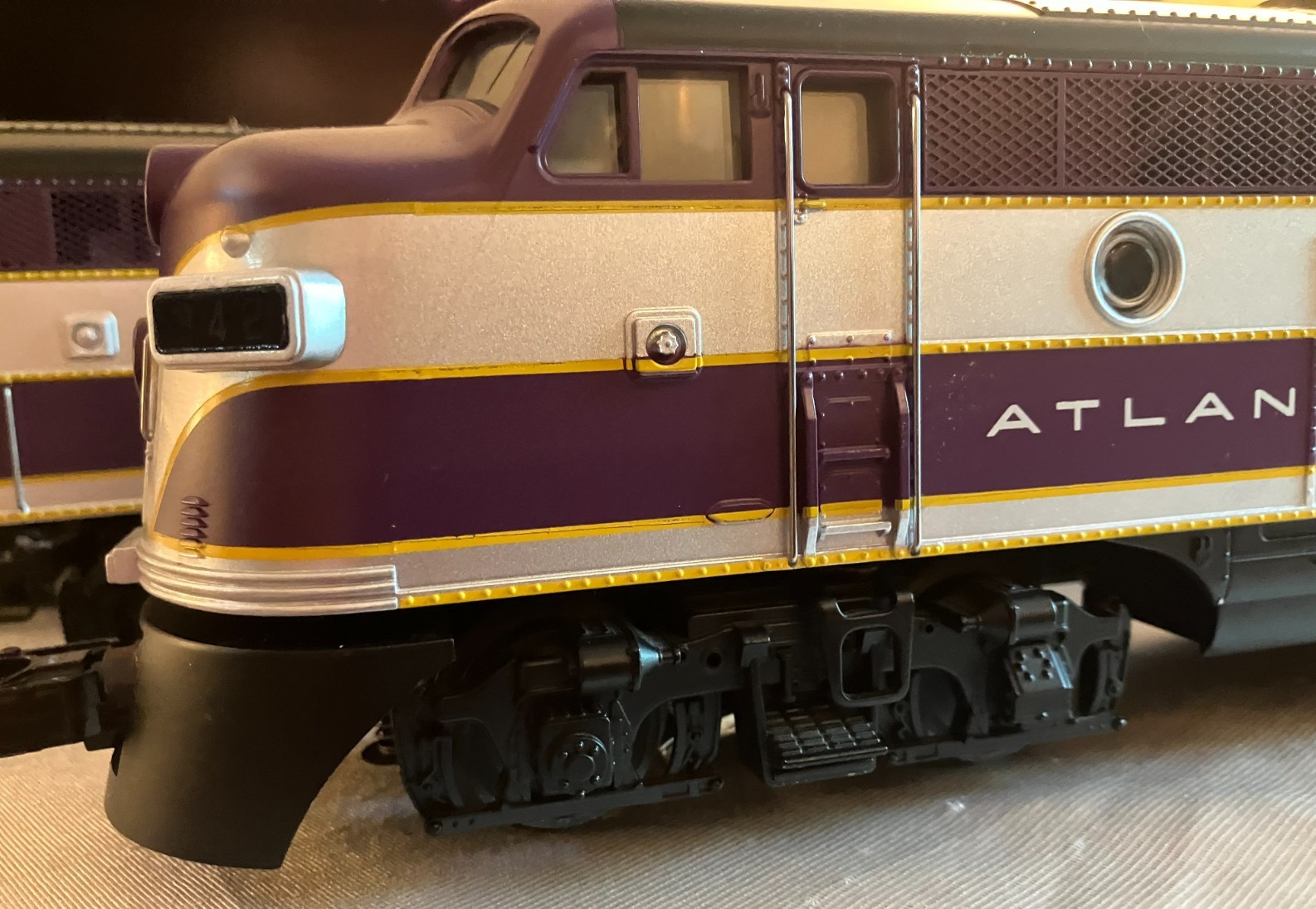 MTH 20-2088-1 & -3 Atlantic Coast Line F-3 ABA Sets w/BCR A unit UPGRADED PS2