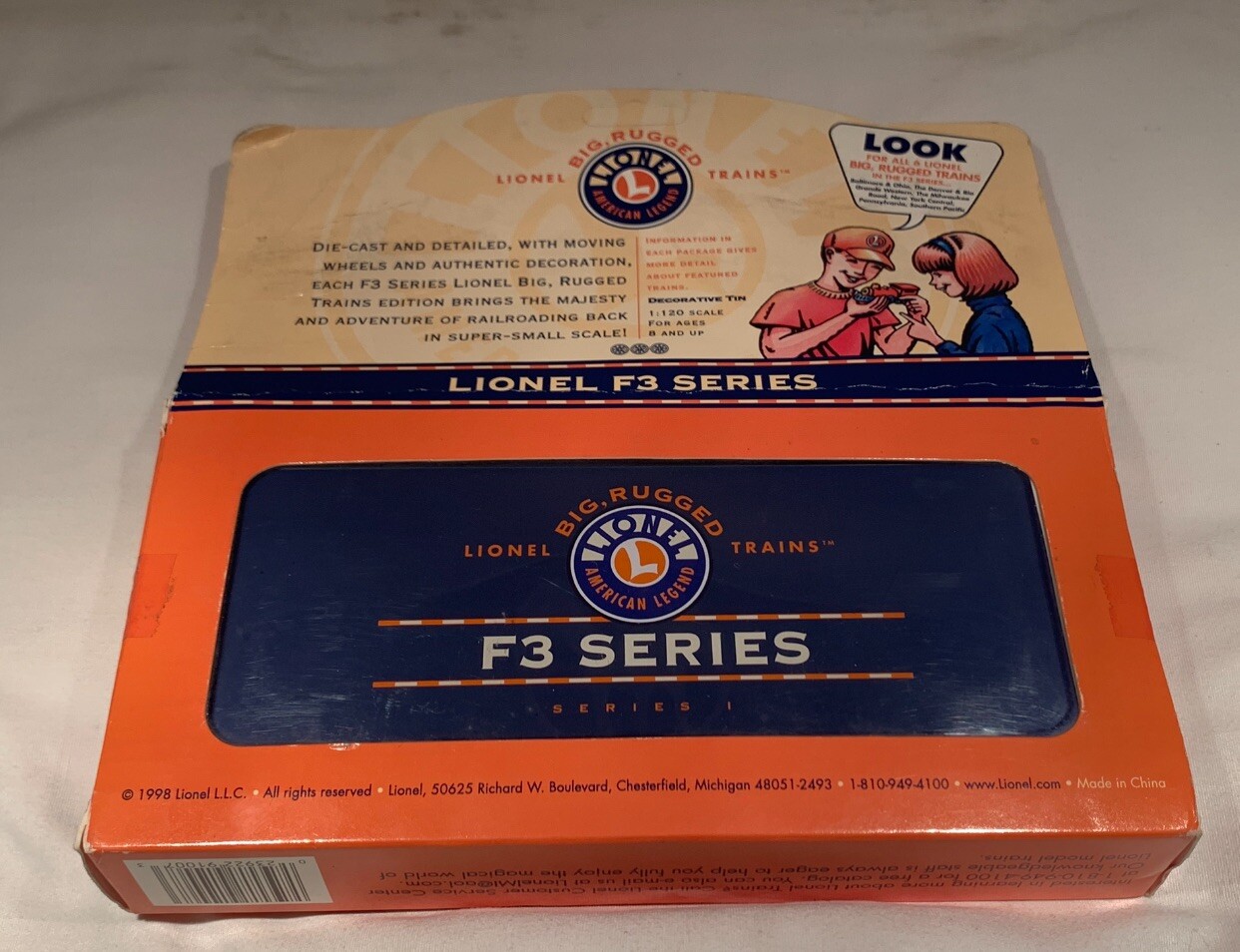 LIONEL DIE CAST BALTIMORE & OHIO F3 DIESEL ENGINE 1:120 SCALE DISPLAY TRAIN
