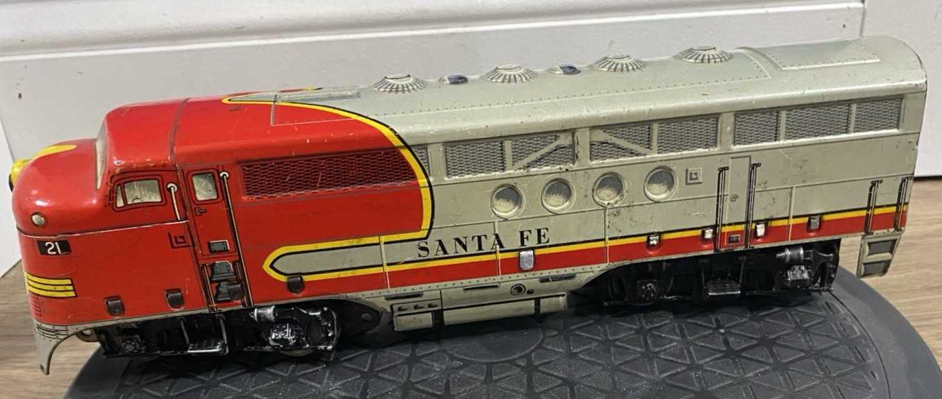 Marx 21 Santa Fe Diesel Engine Tin Dummy